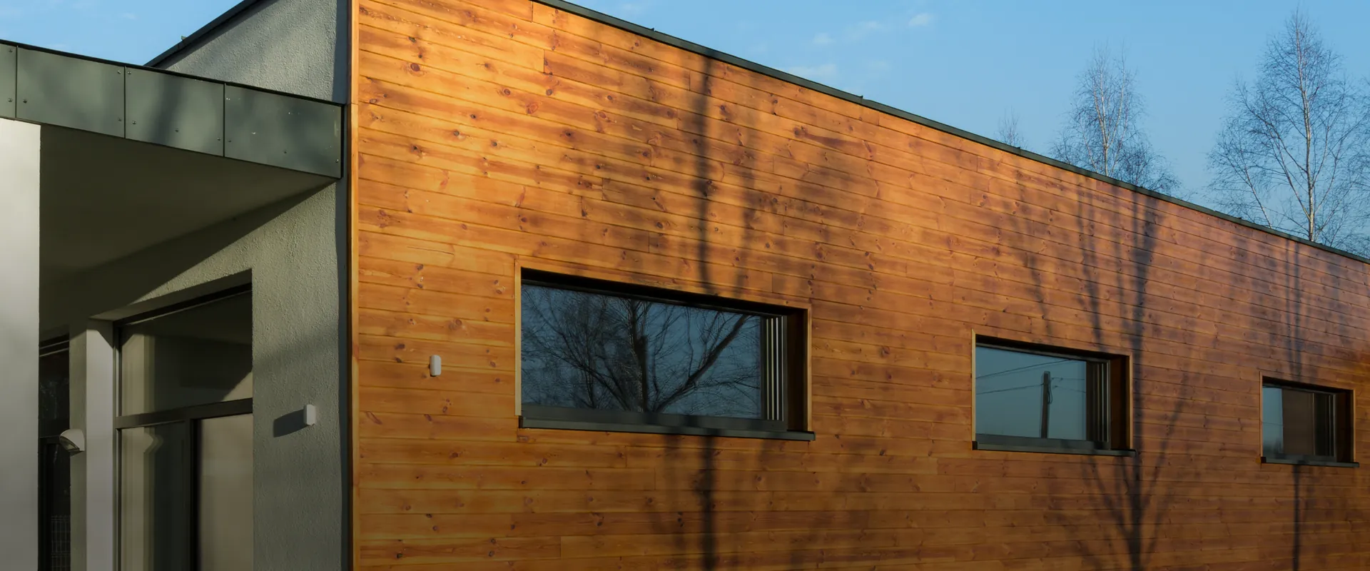 Composite Soffits, Ceilings & Fascia Overhead Surfaces
