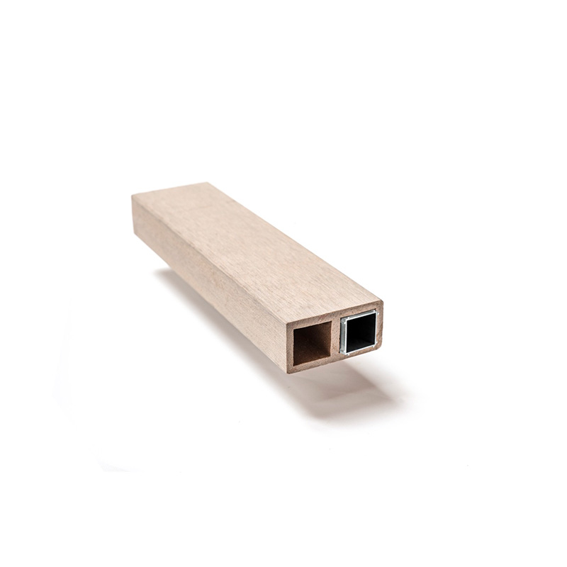 CLADDING 2 CH BOTTOM RAIL GENERAL CONSTRUCTION WITH ALUMINUM INSERT